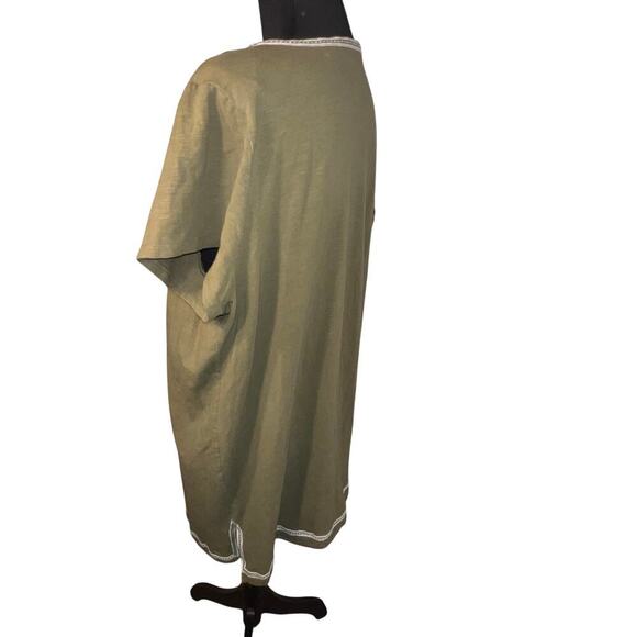 C Wonder Woman 1X Embroidered Neckline and Yolk Olive Bohemian Stretchy Tunic - Picture 5 of 9